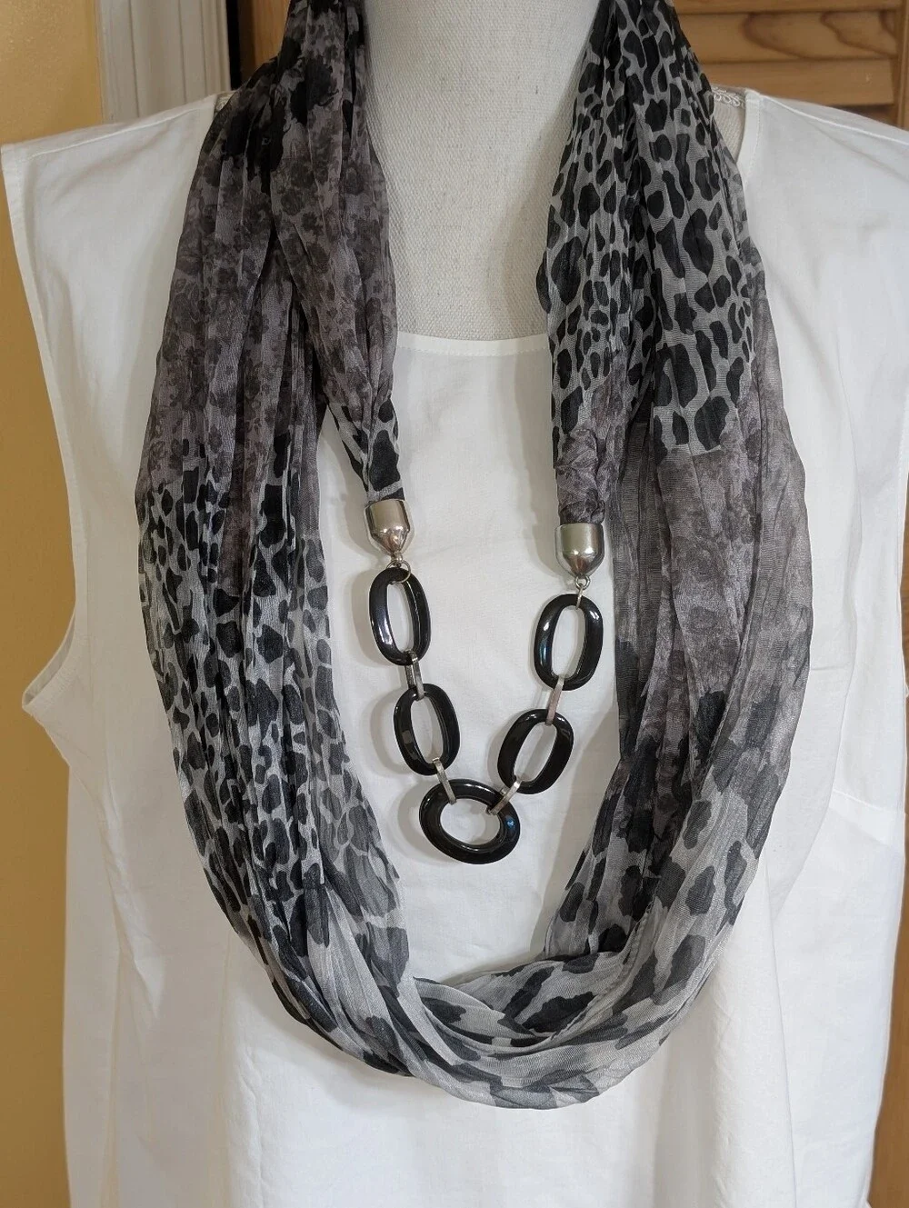 Fashion Leopard Animal Print Gray Black Infinity Scarf Necklace